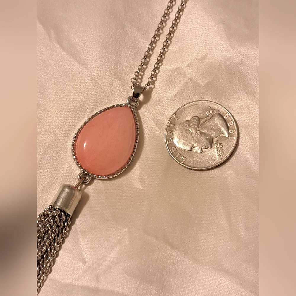 Tassel Necklace 8/10